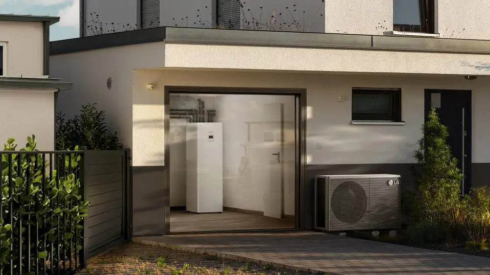 Unité intérieure LG (hydrobox) installée dans un local technique propre
